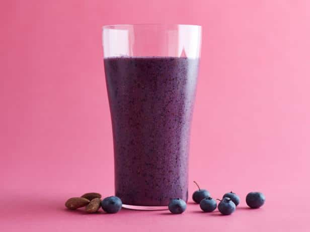 blueberry almond smoothie