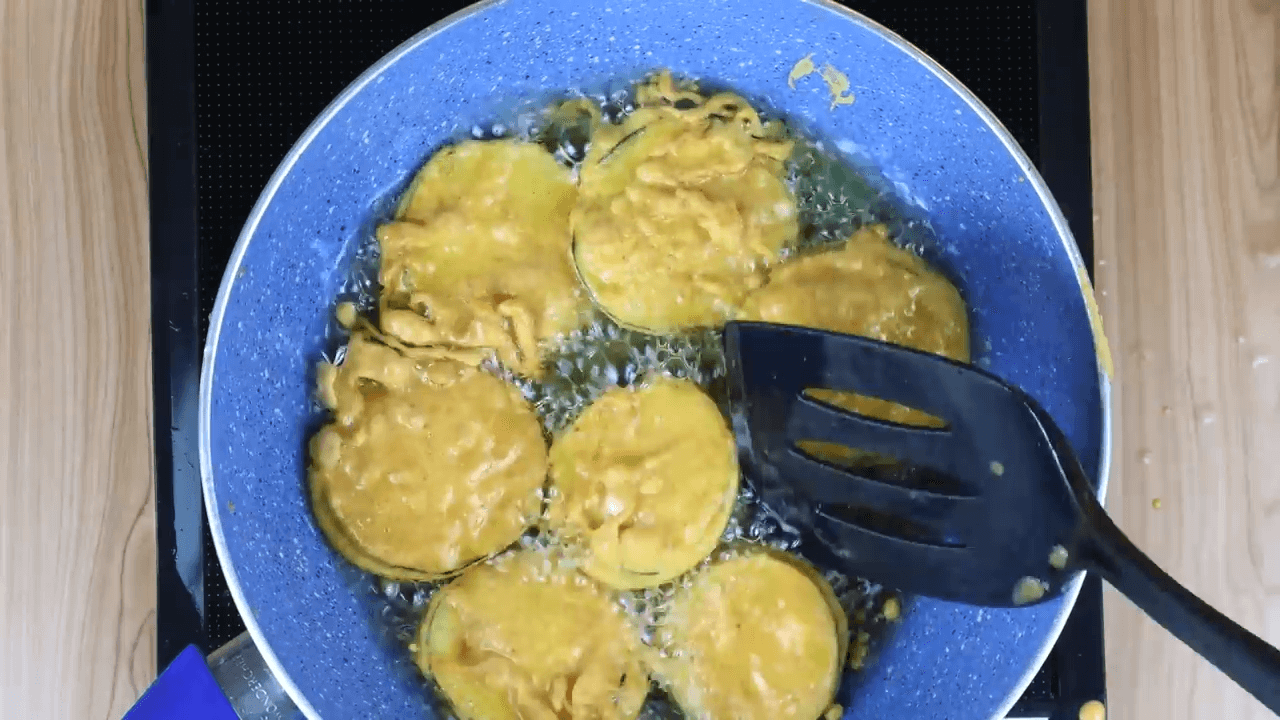 Brinjal Fritters step-4