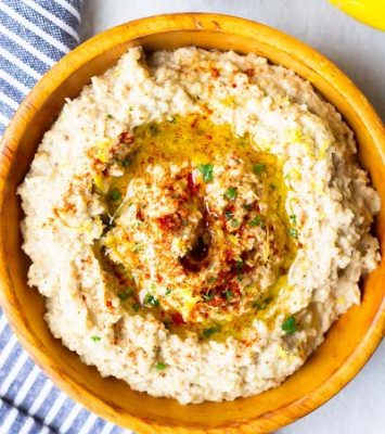 roasted garlic cauliflower hummus