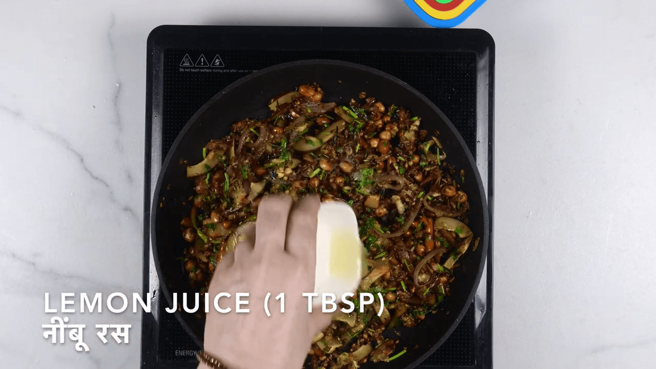 Spicy Maharashtrian Onion Peanut Chutney step-8