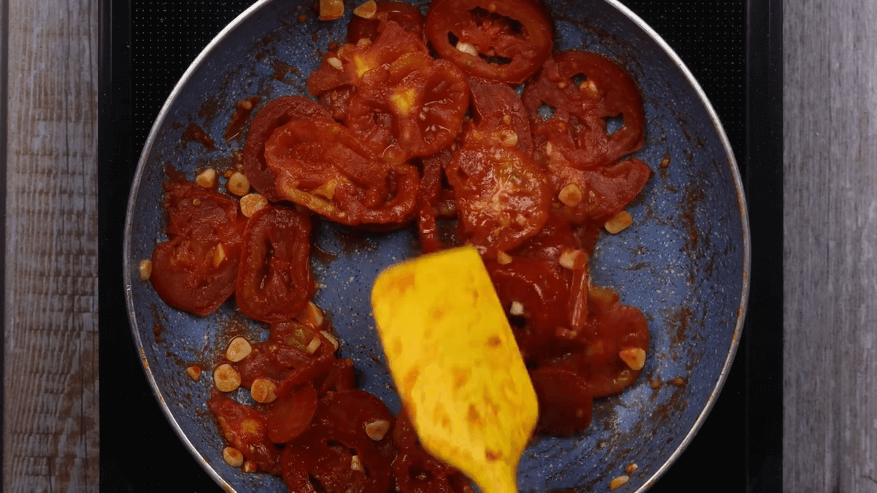 Roasted Tomato Garlic Soup step-3