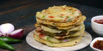 Instant Rava Chilla | Suji Cheela for Healthy Breakfast