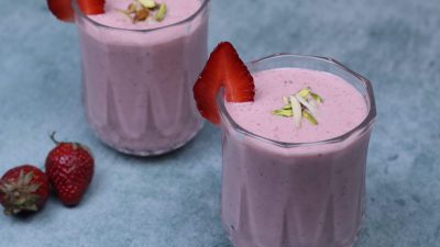 Gulkand Strawberry Milkshake