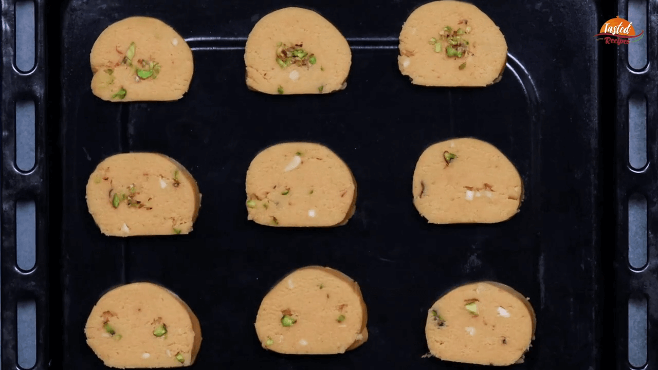 Kaju Pista Cookies step-6