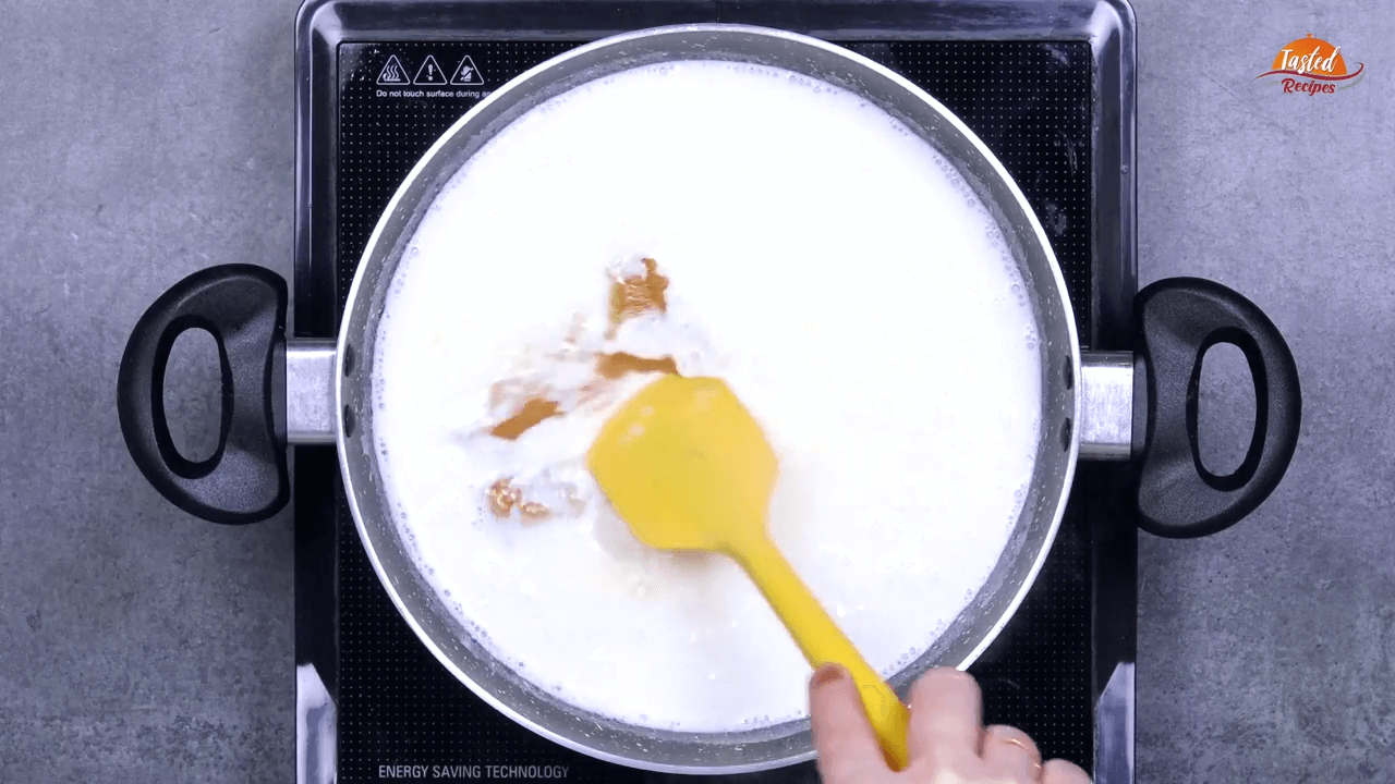 creamy white sauce step-4