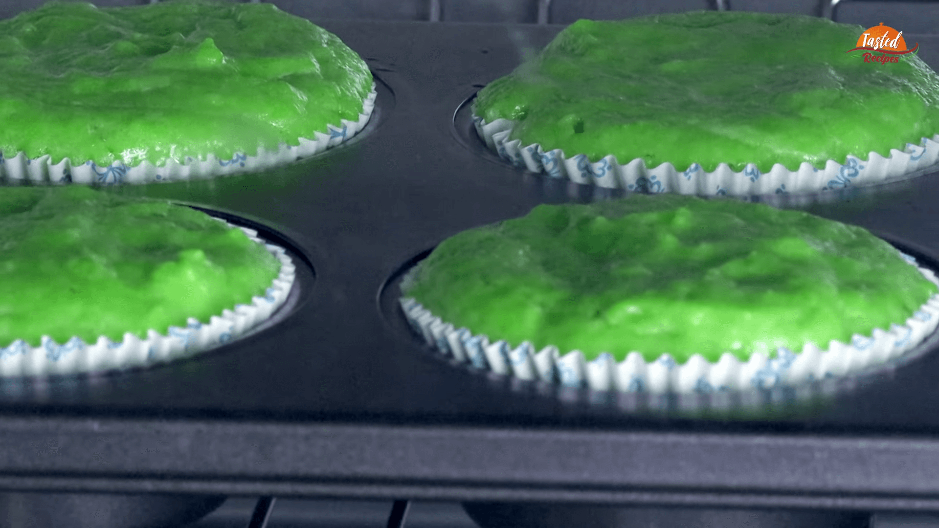 Tricolor Cupcakes step-7