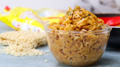 cheese schezwan maggi