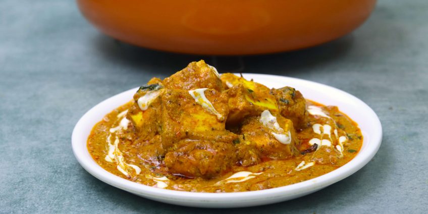 garlic paneer curry