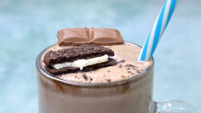 oreo dairy milk shake