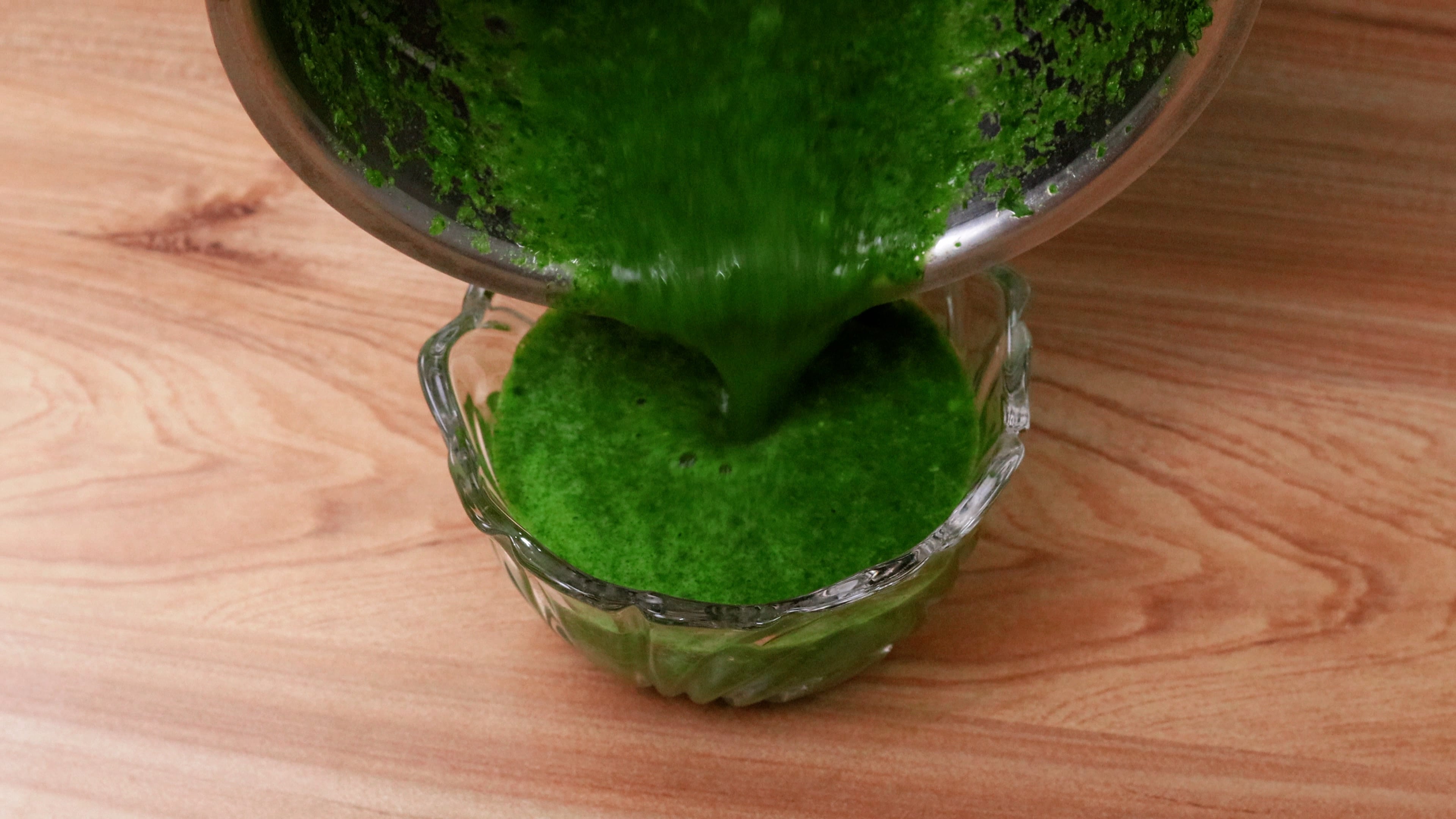 Green Chutney for Chaat Sandwiches and Snacks - Tasted Recipes
