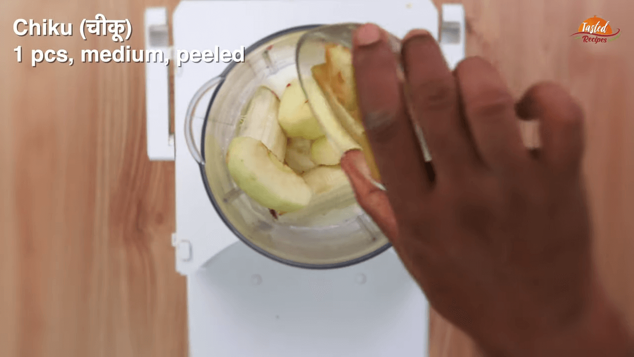 Mix fruit lassi step 4